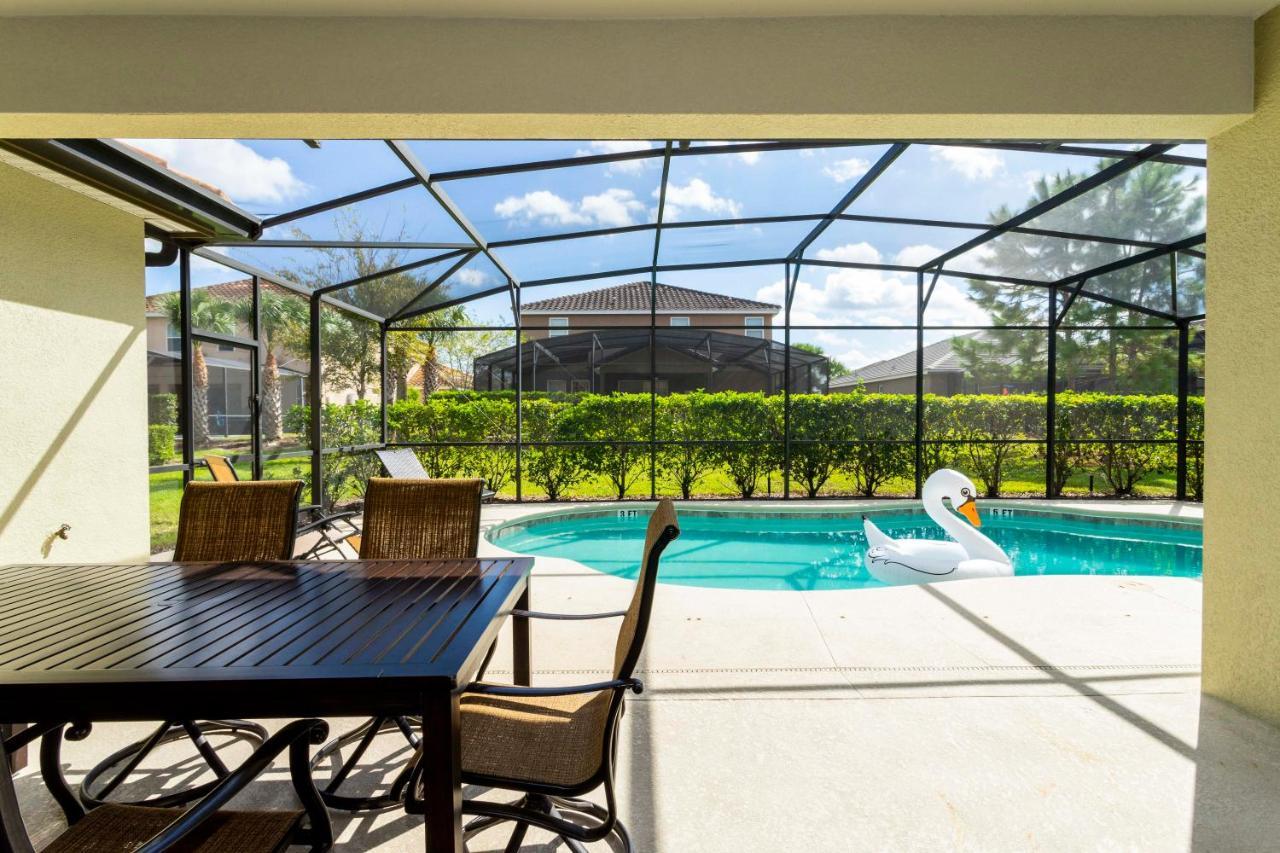 Gorgeous 4bd Close To W/ Pool @ 4072 Solterra Holiday home *