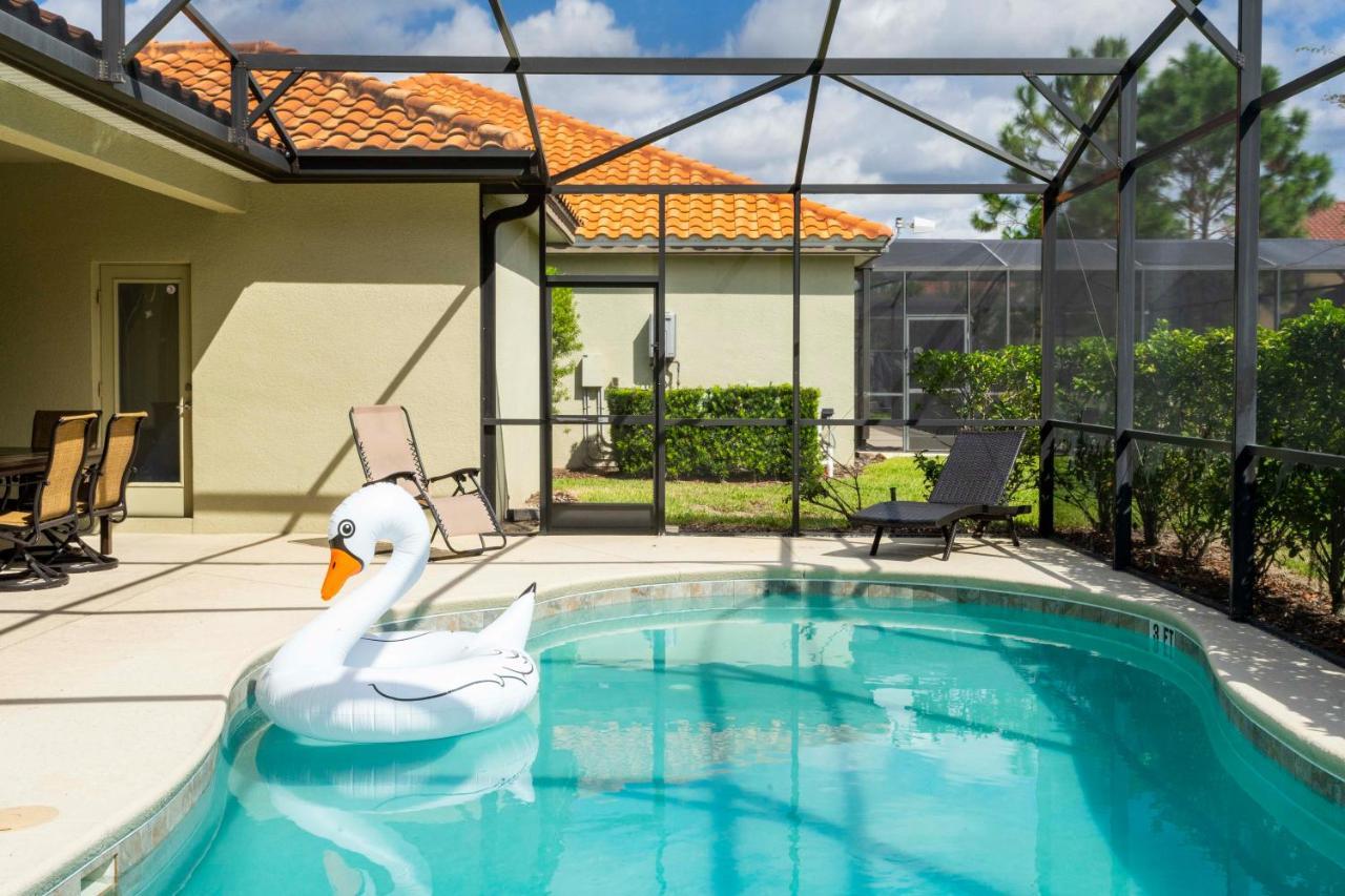 Holiday home Gorgeous 4bd Close To W/ Pool @ 4072 Solterra